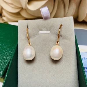 Cultured Freshwater Pearl Drop & Dangling Earring